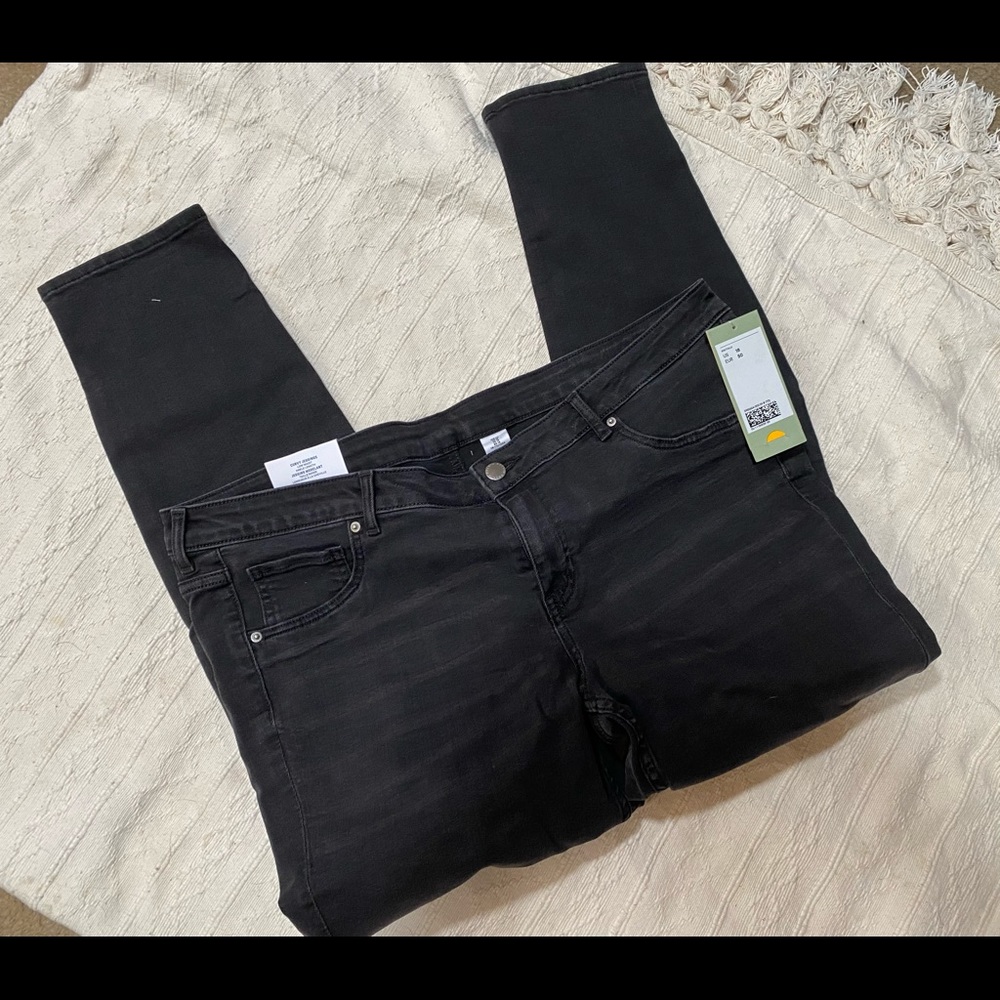 H&M Curvy Jeggings Sz. 18 NWT